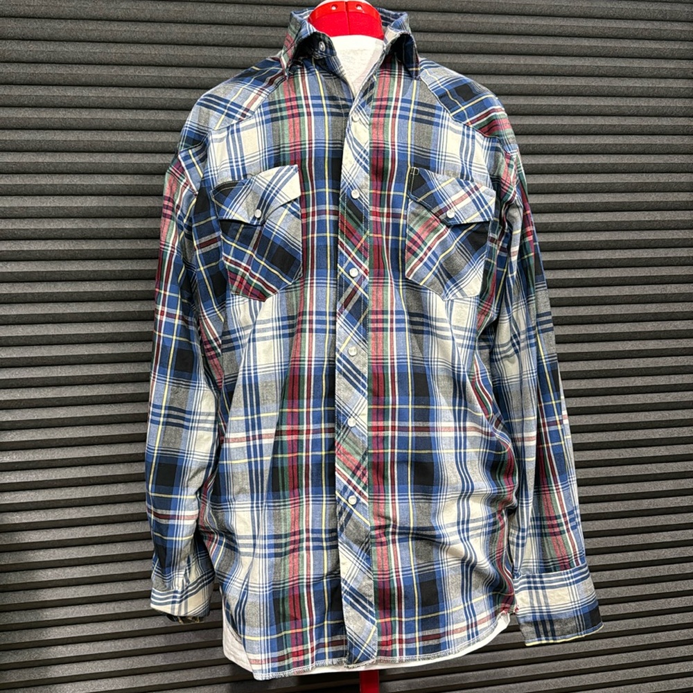 Men’s Wrangler plaid